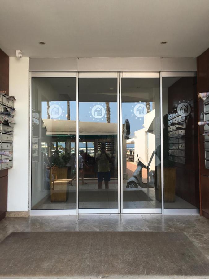Ithaki Phinikoudes Apartment No. 207 Larnaca Exteriör bild